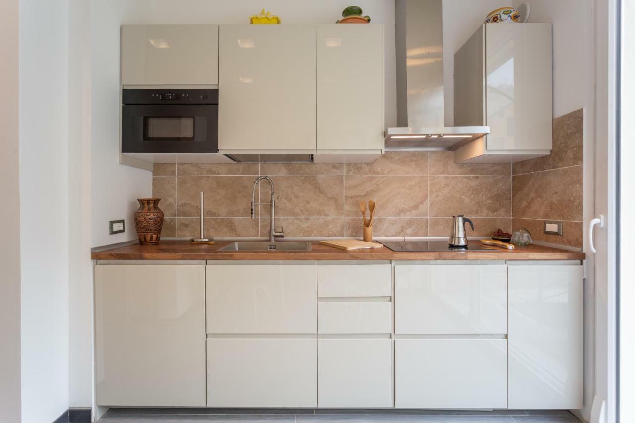 Le Stanze Di Carla! Bagno Privato, Cucina In Comune Florence Exterior photo